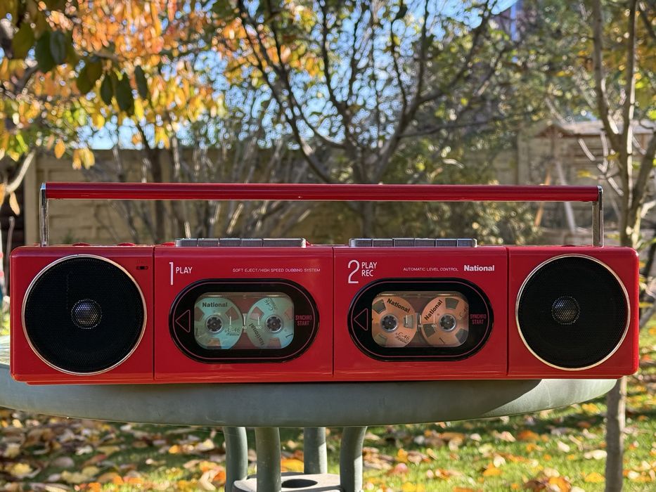 Продам магнитолу National RX-F11