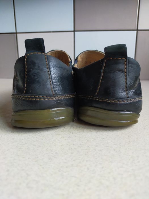 Buty Półbuty mokasyny Lasocki skórzane męskie granatowe  42