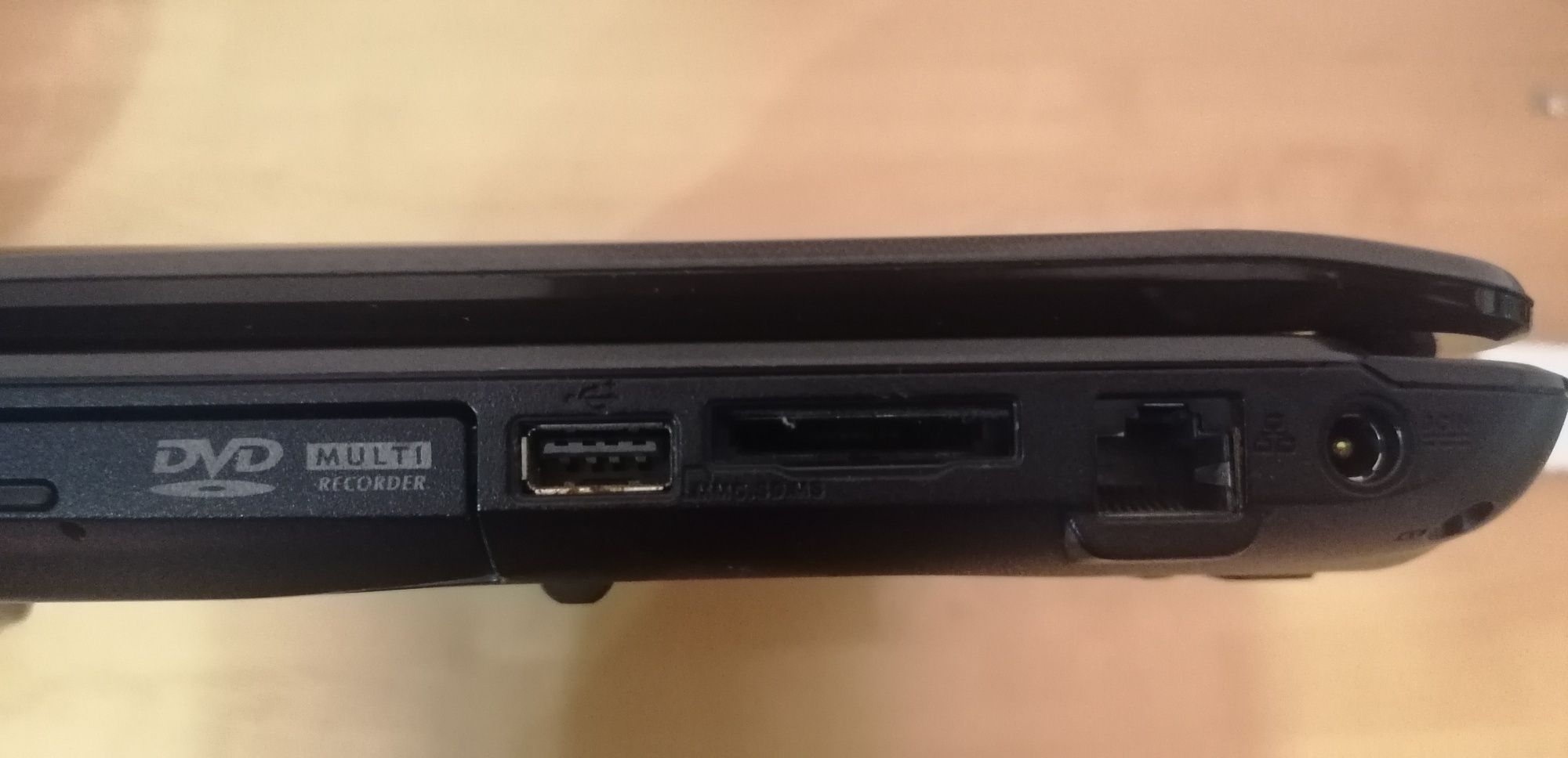 Portatil Asus X52J