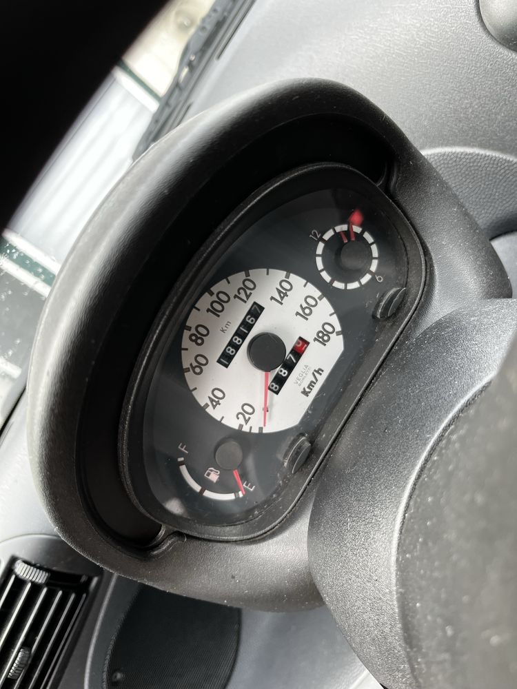 Fiat seiscento em bom estado pra quem gosta