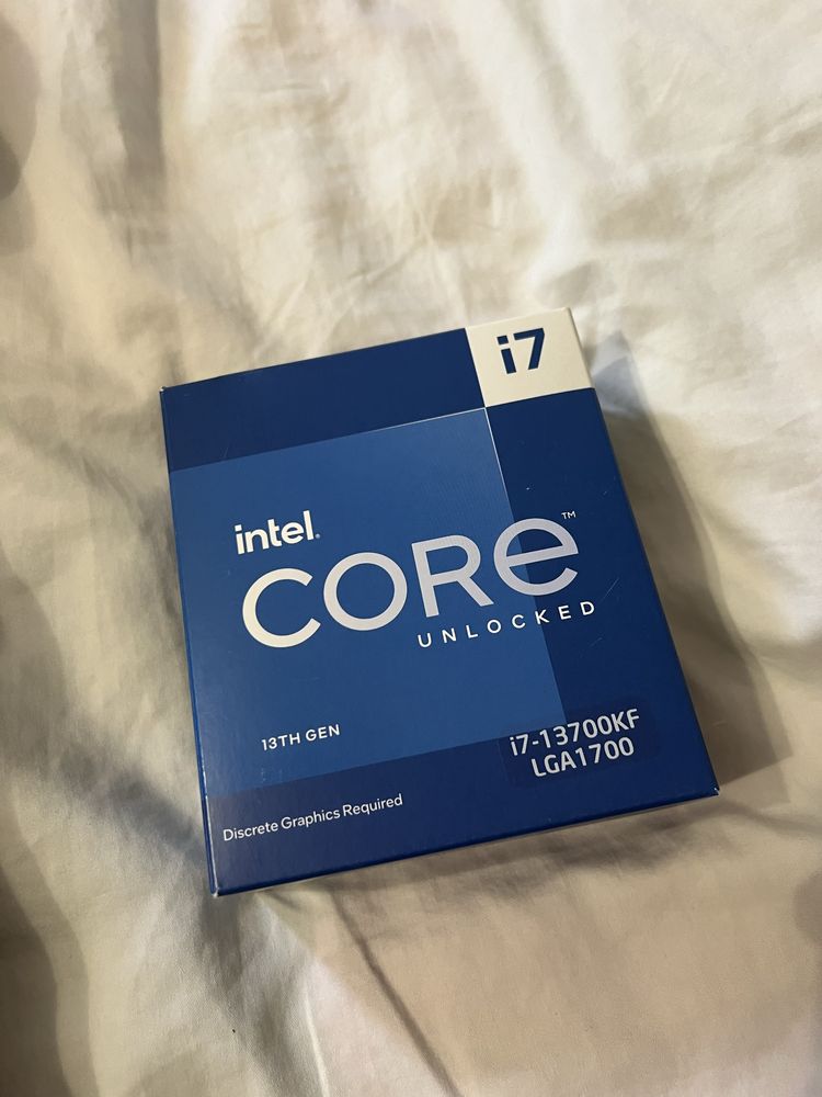 Intel i7 13700kf + z790 Aorus Elite AX DDR 5 !!!