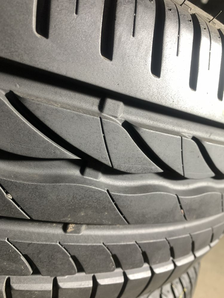 Комплект шин б/у 205/50 17 Bridgestone turanza ER 300