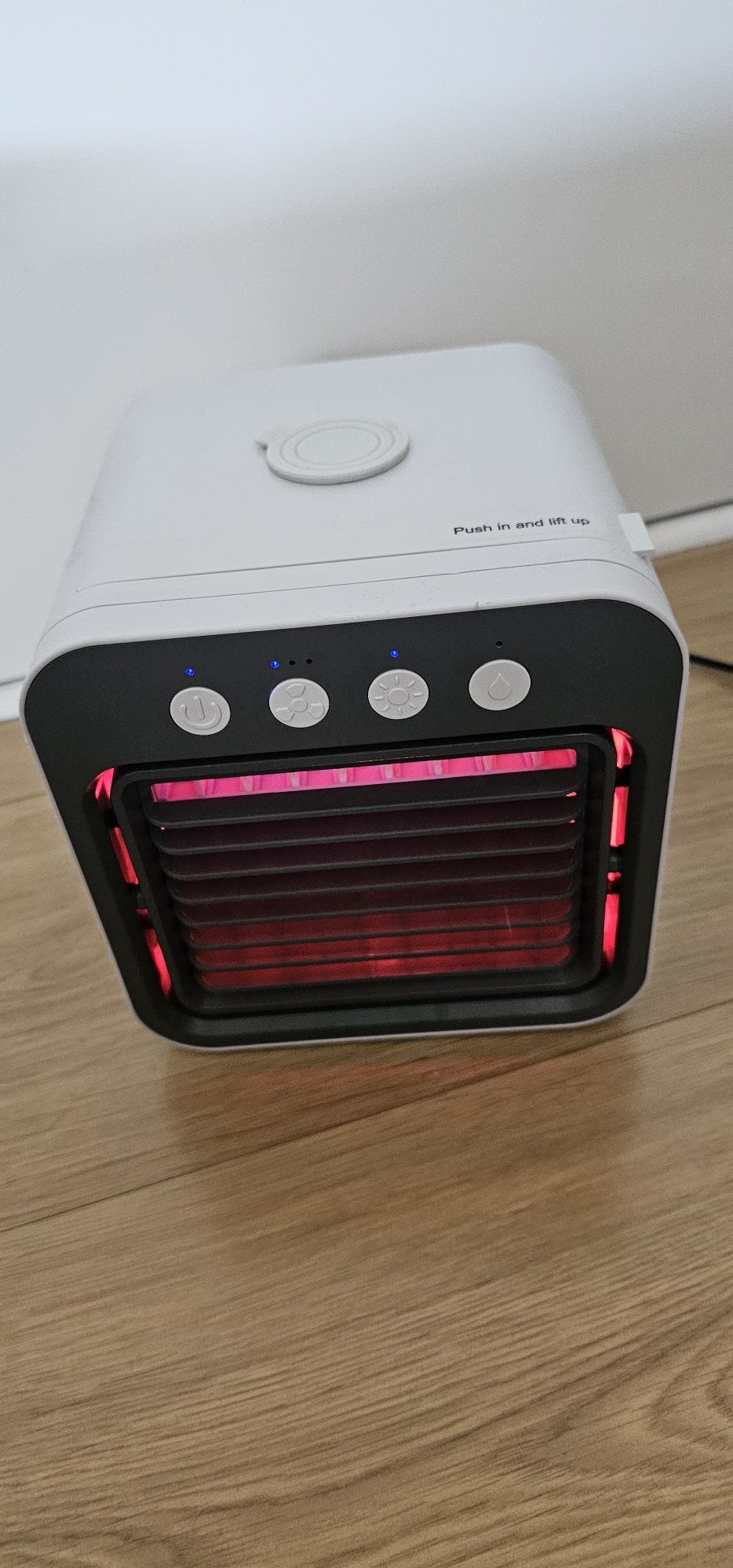 Mini climatizador portátil