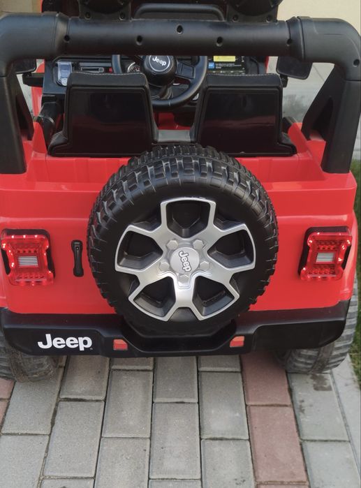 Jeep Rubicon na akumulator 4x4