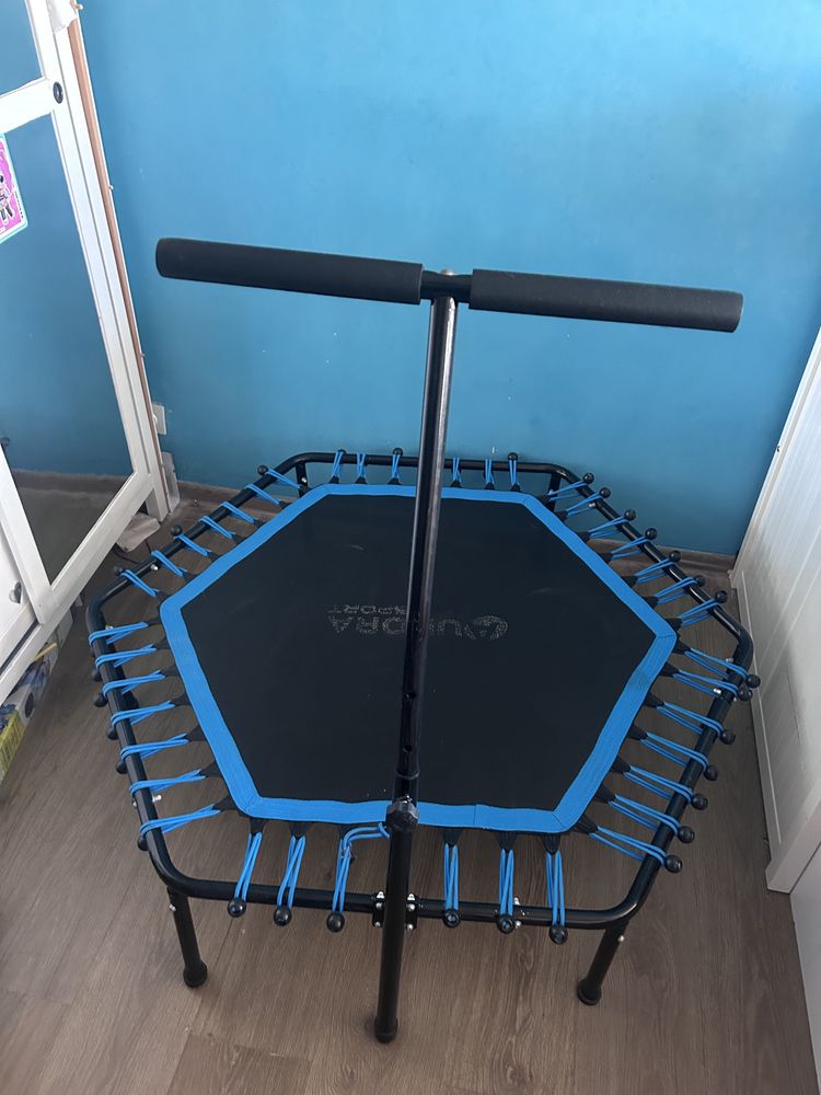 Trampolina fitnes