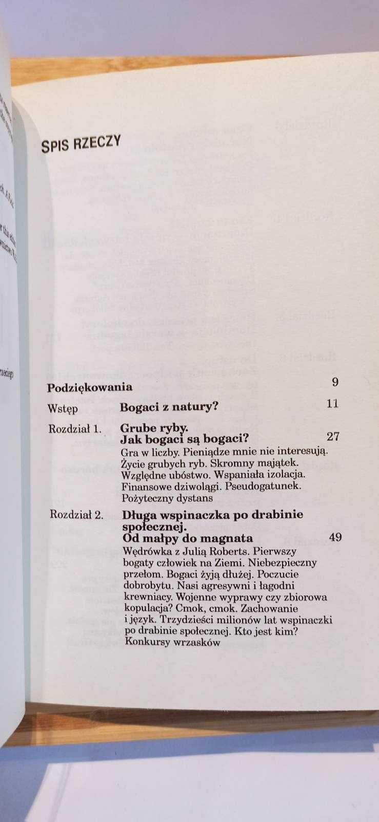Historia naturalna bogaczy / Richard Conniff