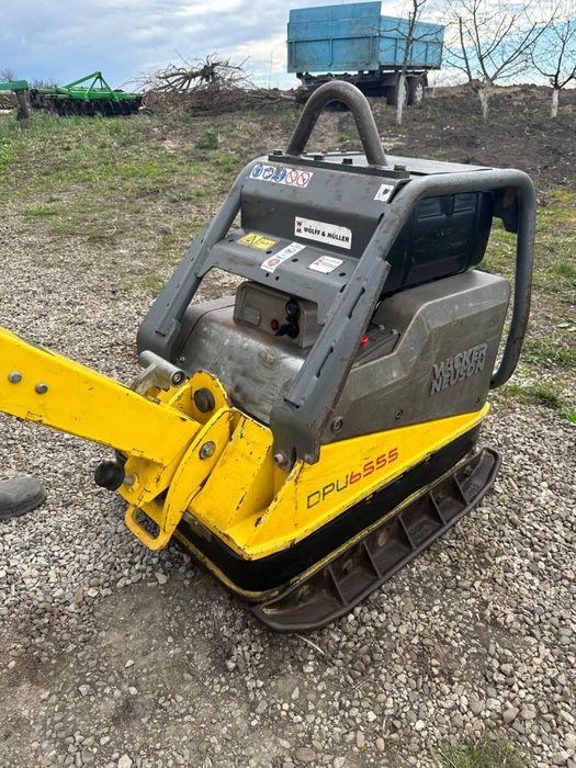 Продам виброплиту трамбовку вибротрамбовку Wacker Bomag