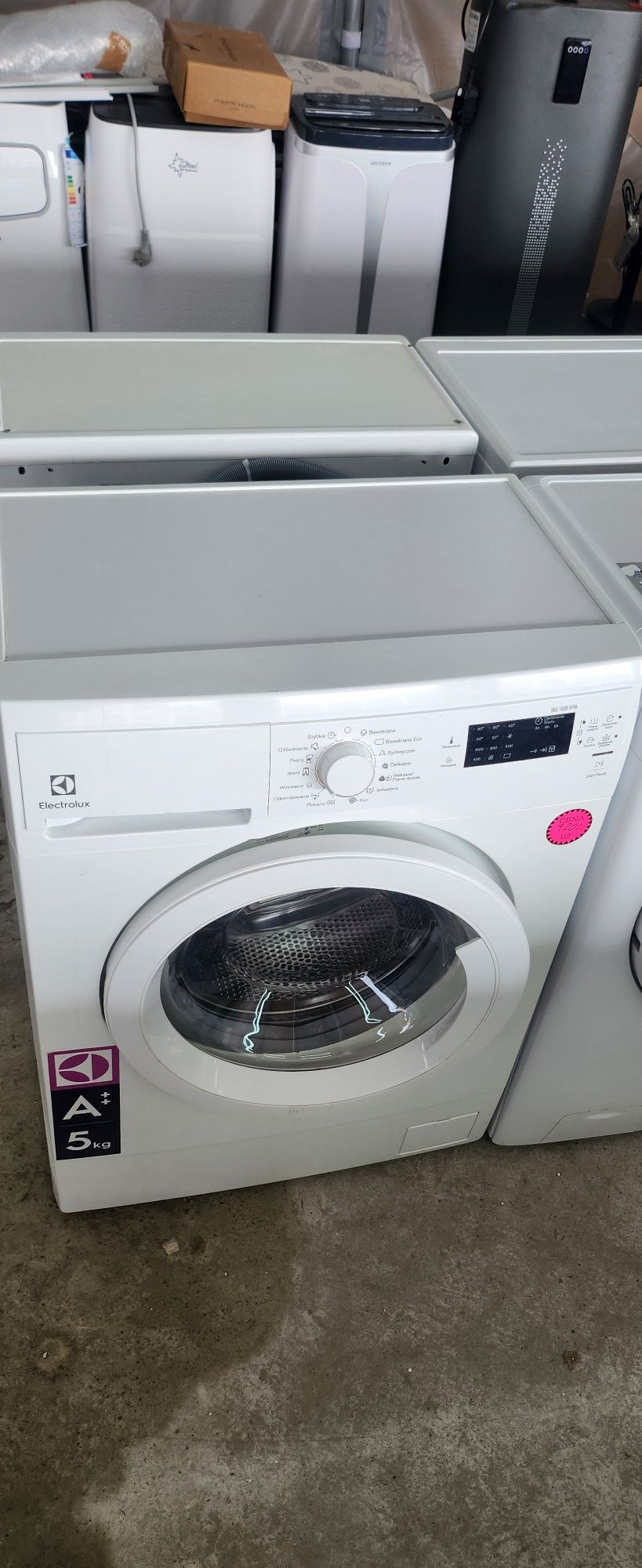 JANKI, ul. WSPÓLNA 6 Pralka Electrolux