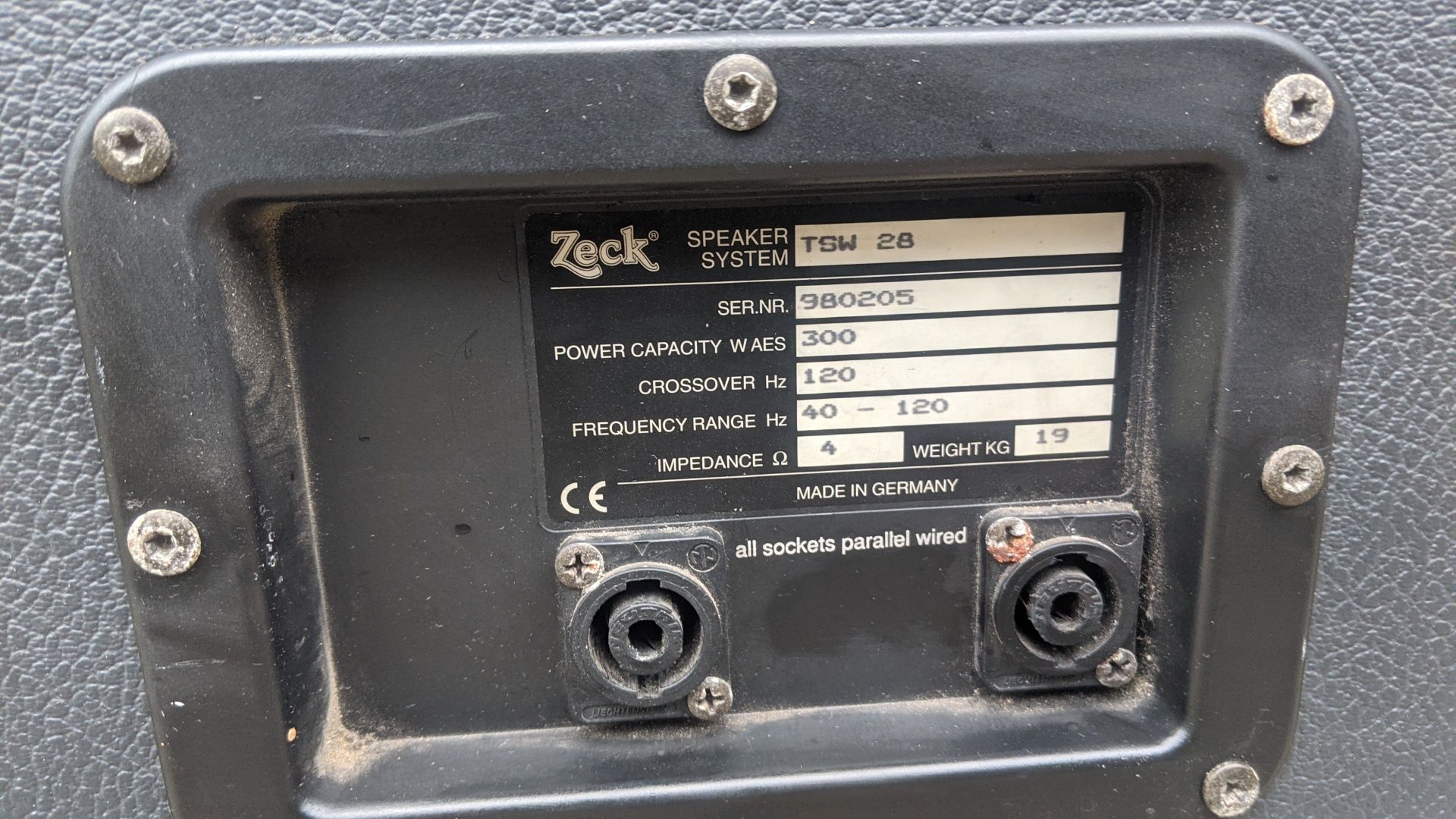 Bass ZECK subwoofer kolumna basowa