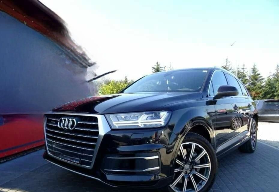 Q7 4m 3.0tfsi 7osob quattro