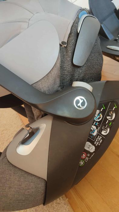 Nosidełko i baza i Cybex I Cloud-Z