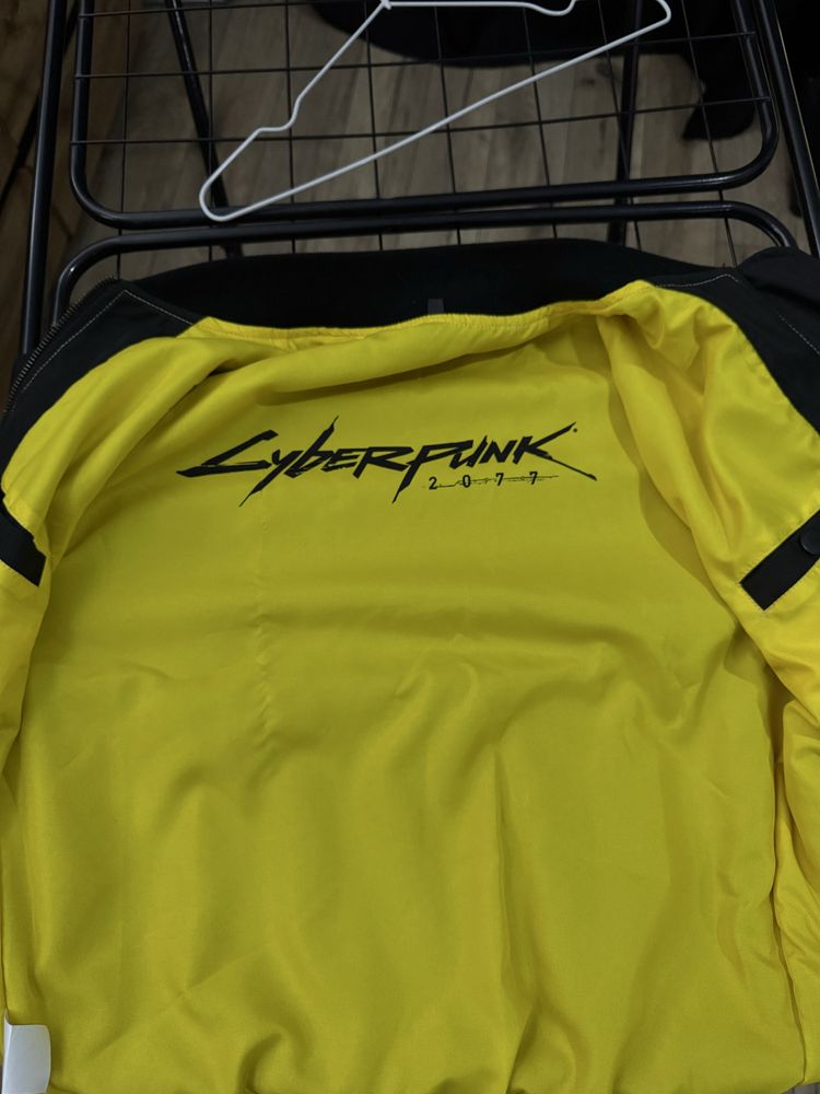 Kurtka samurajska Cyberpunk 2077 CD PROJECT Limitowana Edycja Roz. S