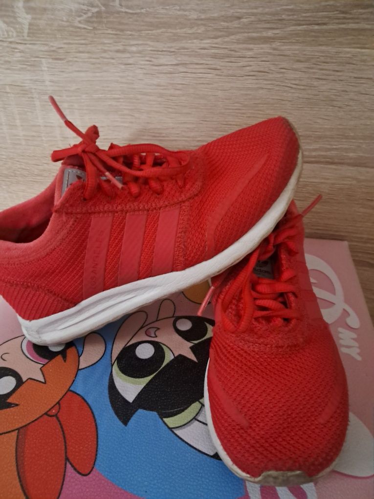 Buty Adidas do biegania i nie tylko. Roz 34