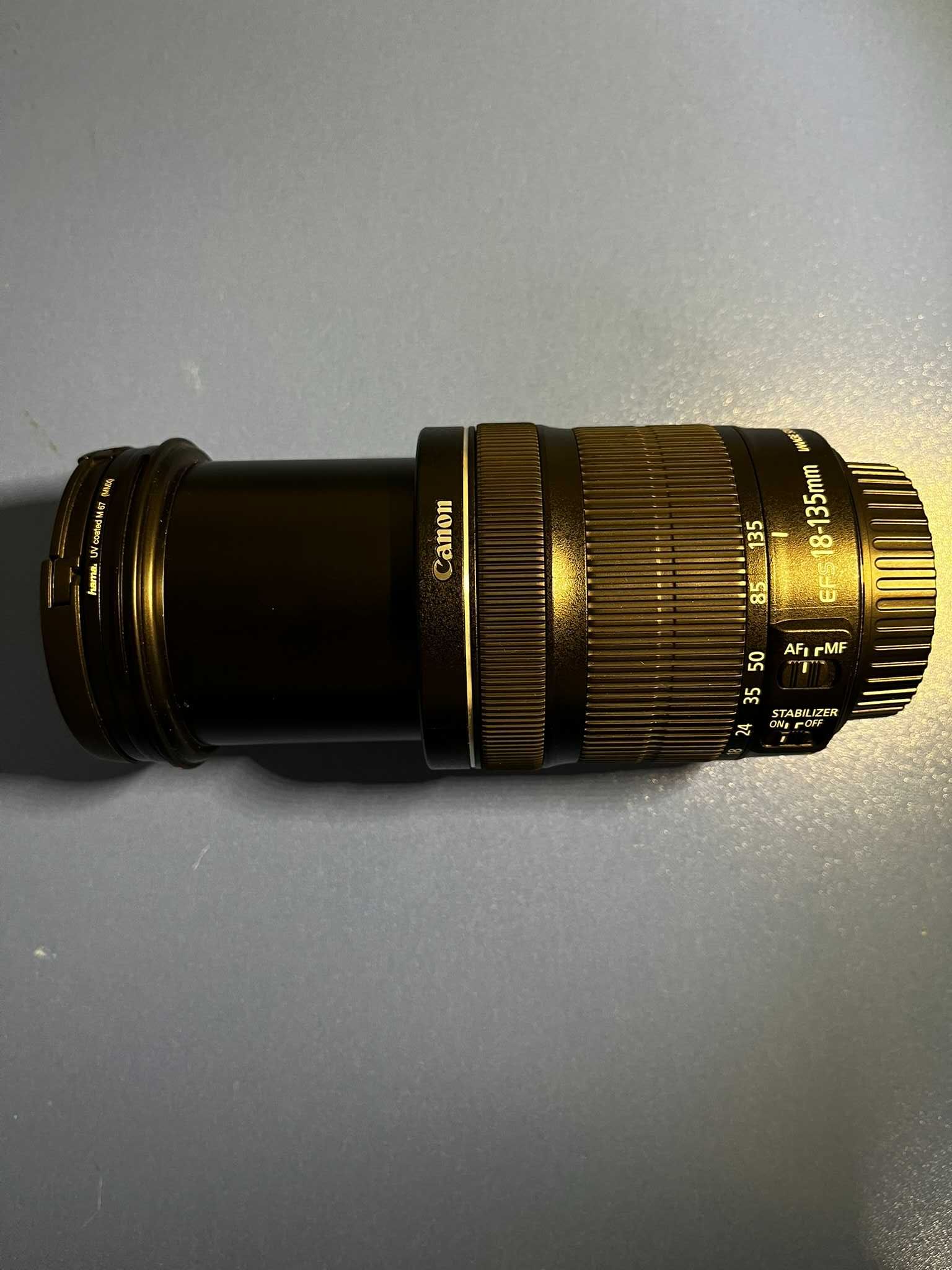 Canon EOS 700 D bom estado com 3 objetivas