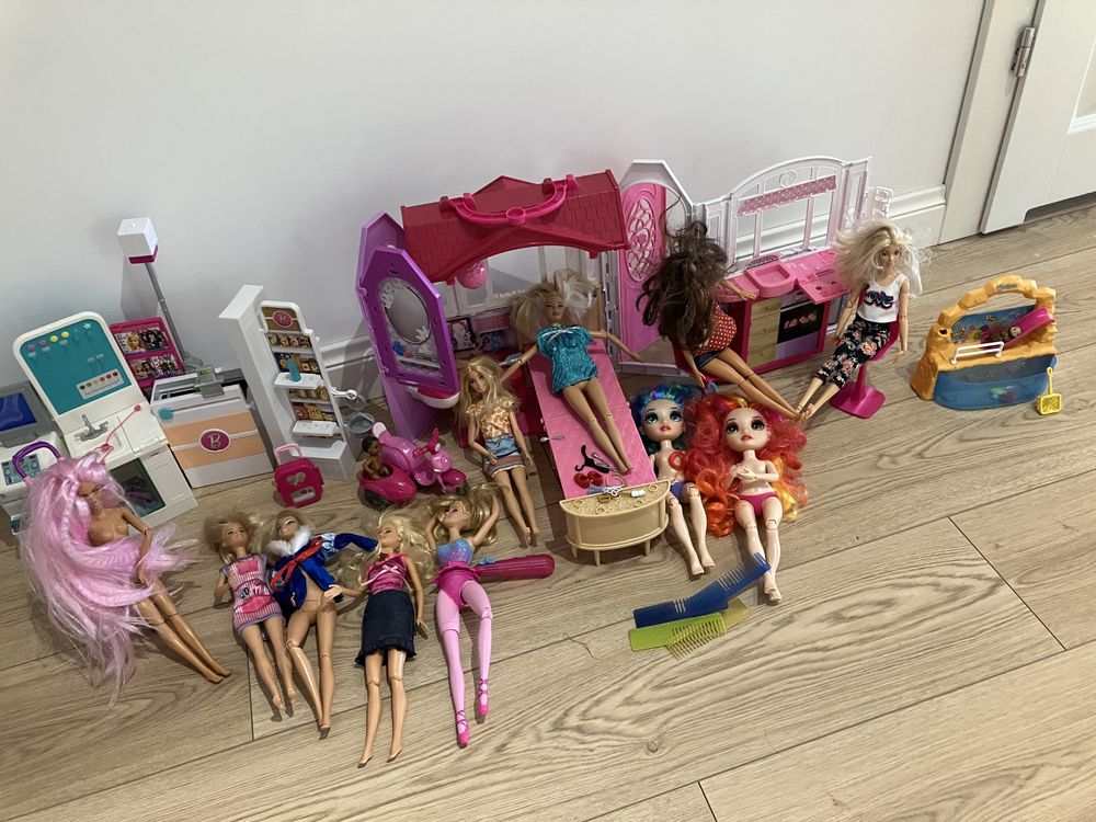 Barbie mix - dom, lekarz , basen dla zwierzat i sklep
