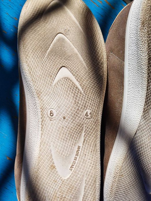 Złote Sneakersy Liu Jo