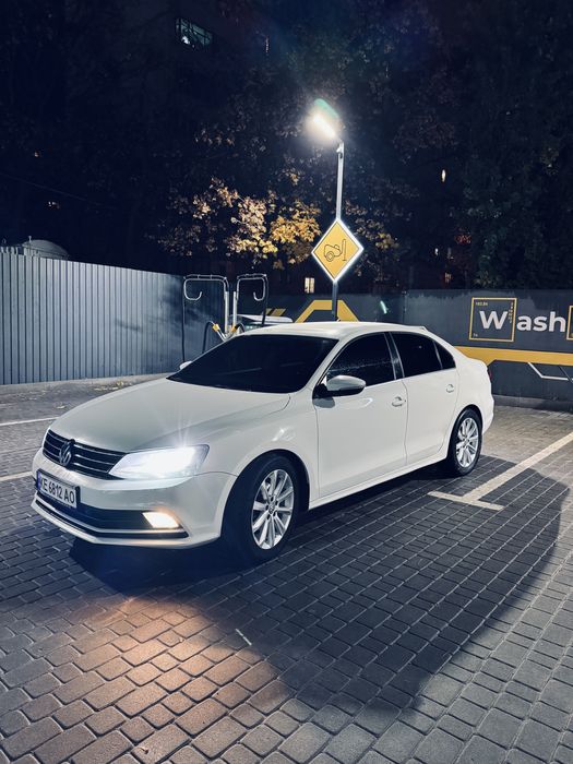 Продам Volkswagen Jetta 2016 року