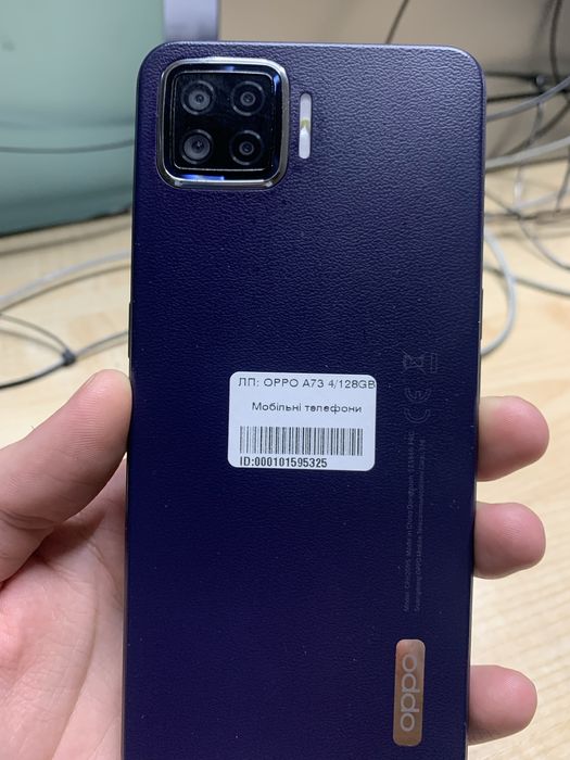 Телефон OPPO A73 4/128 ідеальний стан!