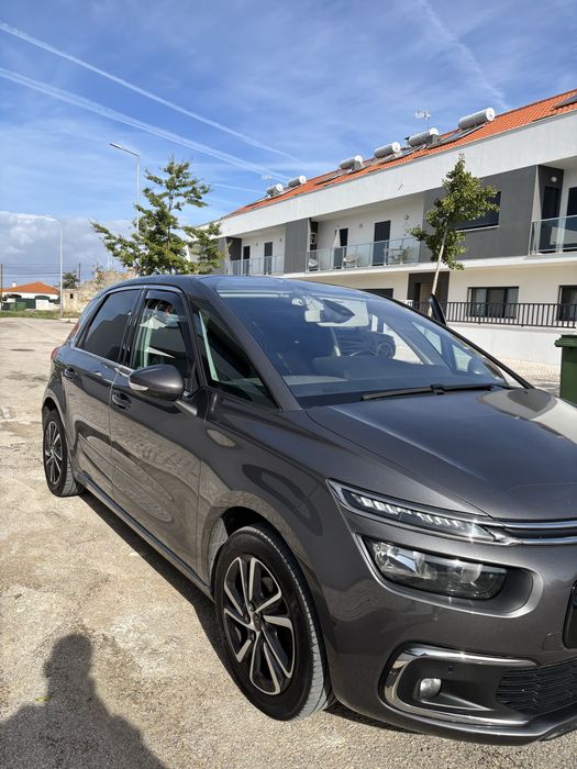 Citroen C4 Spacetourer 1.5 Blue Hdi selection Revisoes na marca 1Dono