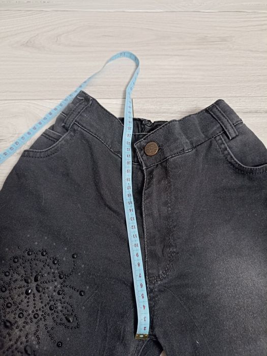 Продам джинсы зимние подростковые,для девочки