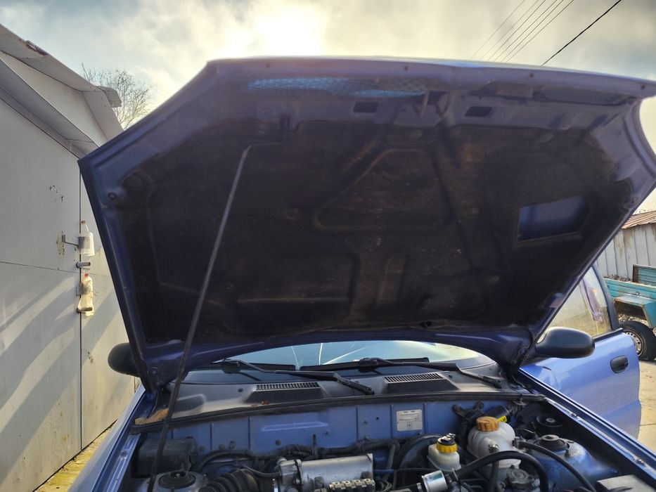 Продам Капот Ланос Сенс