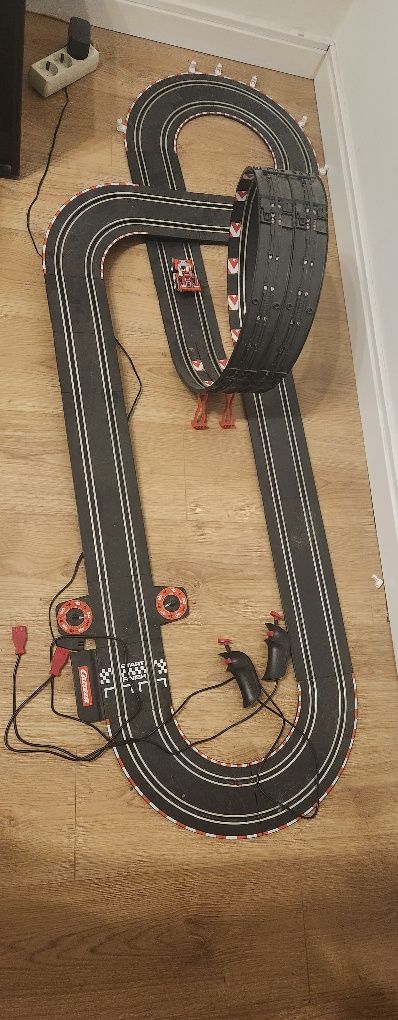 Vendo pista em ótimo estado