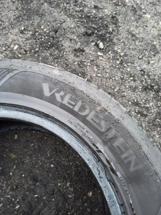 2 opony letnie Vredestein 225/55 16 7mm.
