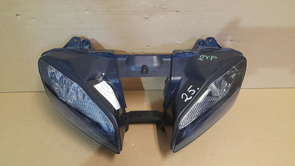 YAMAHA R6 RJ15 08-11 LAMPA przód przednia reflektor