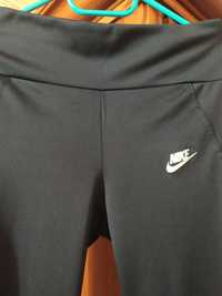 Спортивные штаны Nike р.S