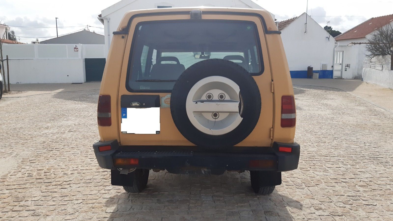 Land Rover Discovery camel trophy