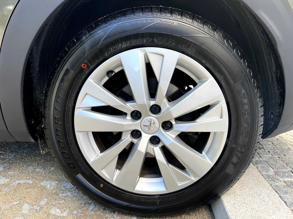 Peugeot 3008 Pure tech Style