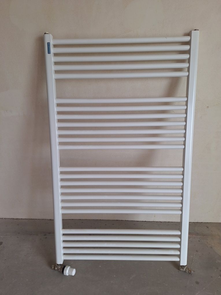 Grzejnik Łazienkowy KORADO  122cm x 75cm