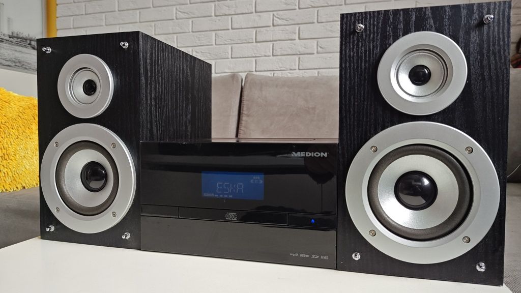 MEDION MD 82806 wieża, mikro system audio USB, MP3, iPod. Pilot.