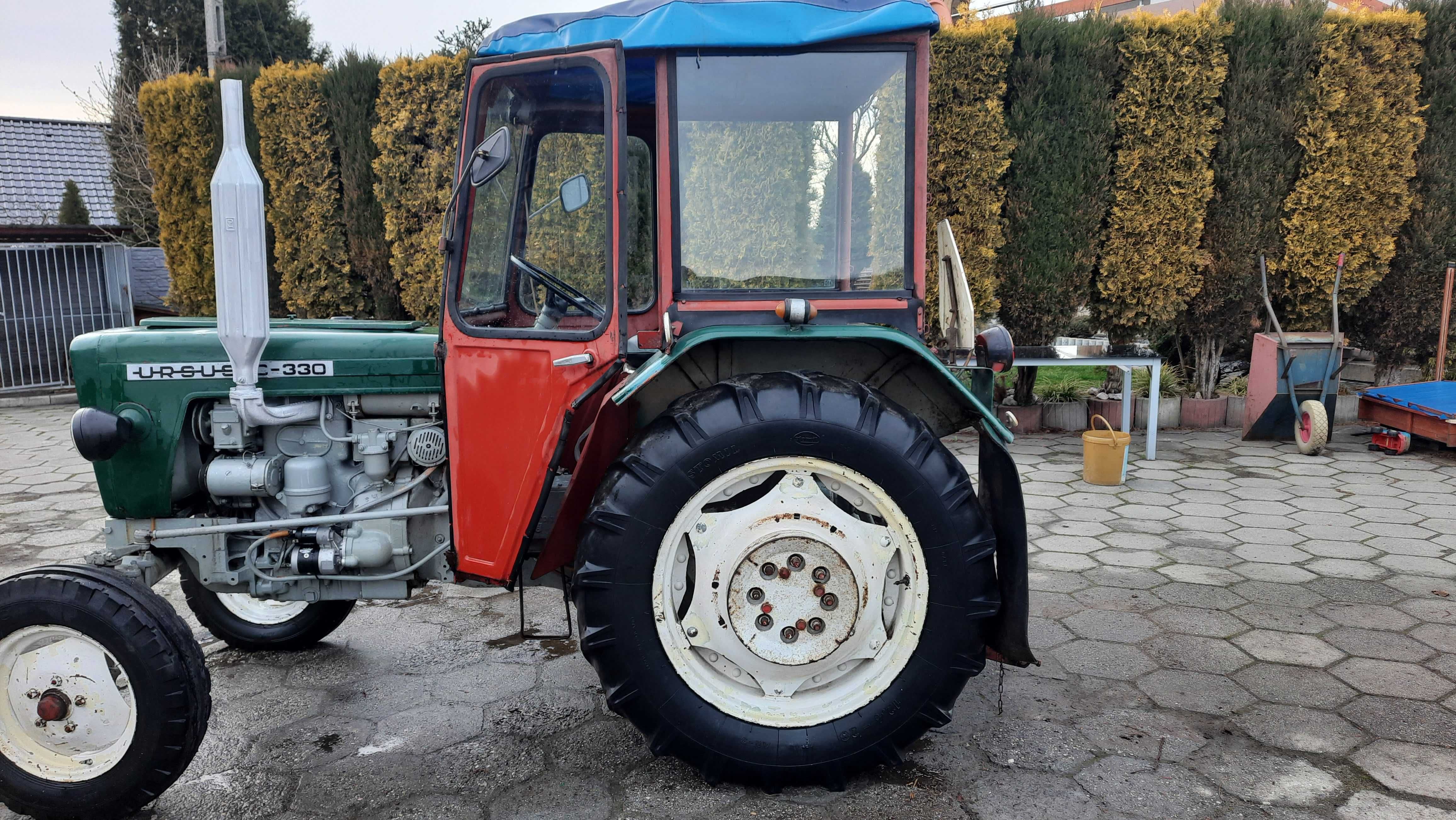 Traktor Ursus C 330 rok 1968.