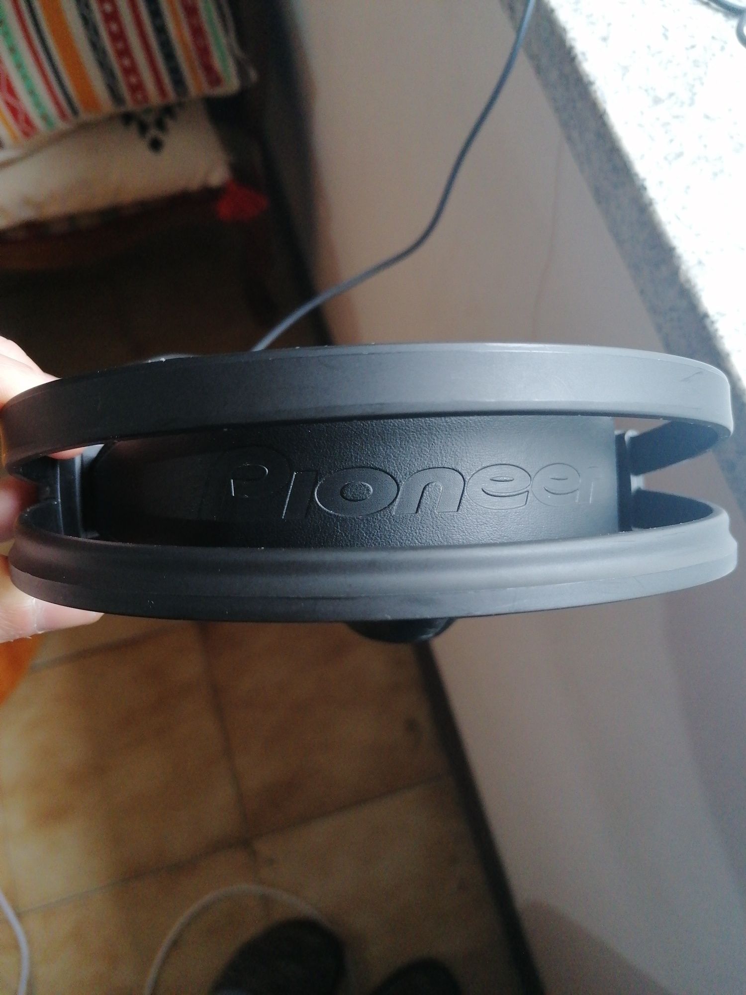 Fones Pioneer SE-M521 Powerful Bass Duct