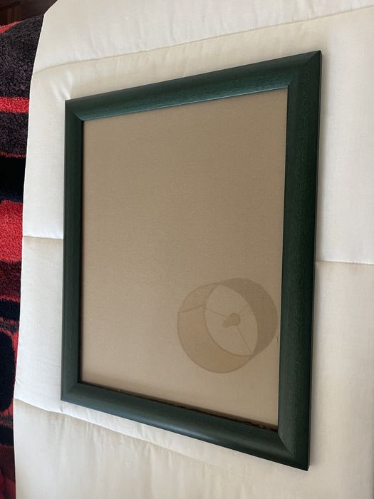 Moldura verde escura