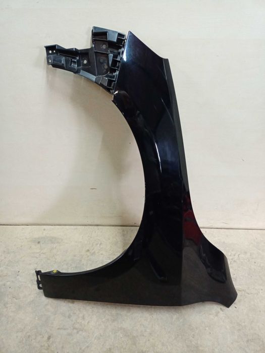 Volvo V60 FL lift błotnik przód przedni lewy kolor 019-26 czarny