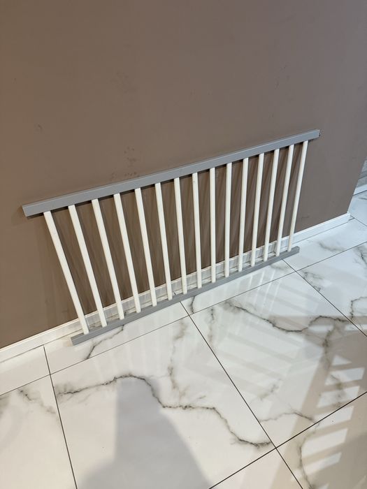 Łóżeczko dziecięce tapczanik Bajka kaszmir z szufladą oraz barierką