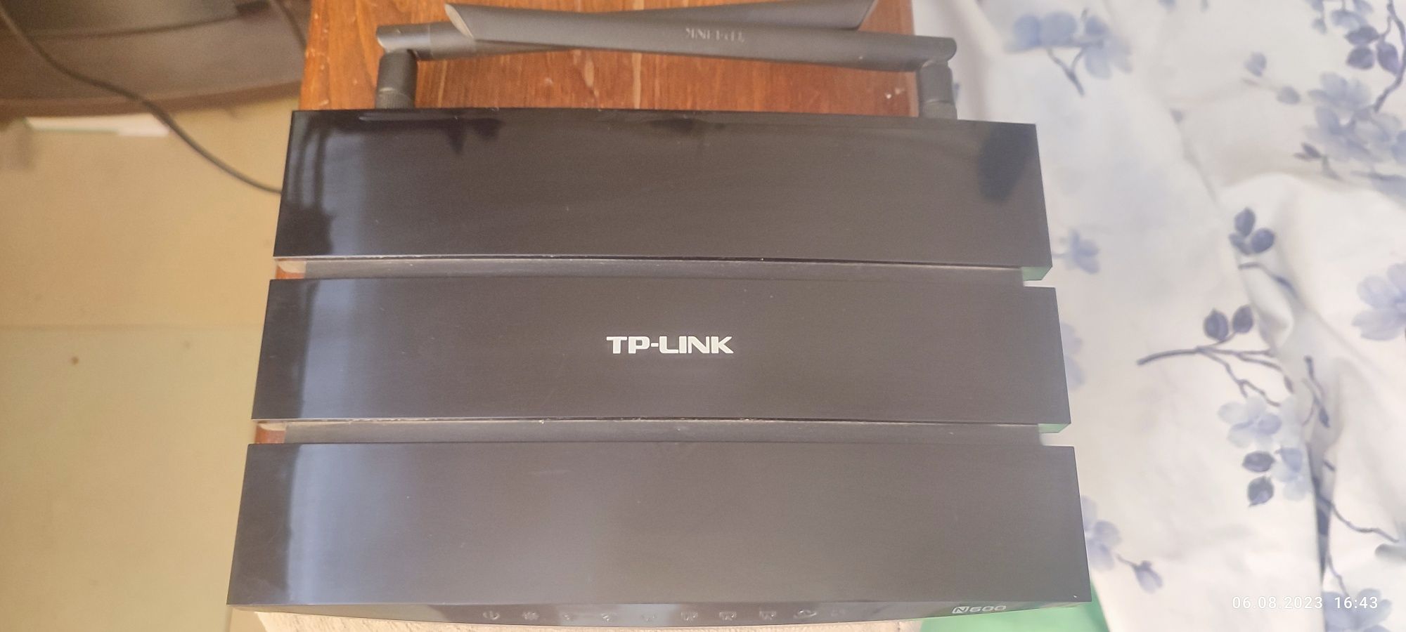 Маршрутизатор TP-LINK N600