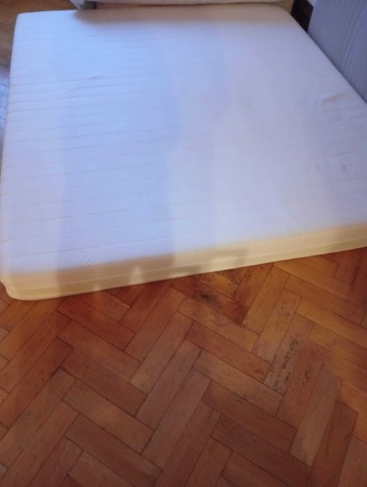 Materac Hilding 180/200,stan bardzo dobry