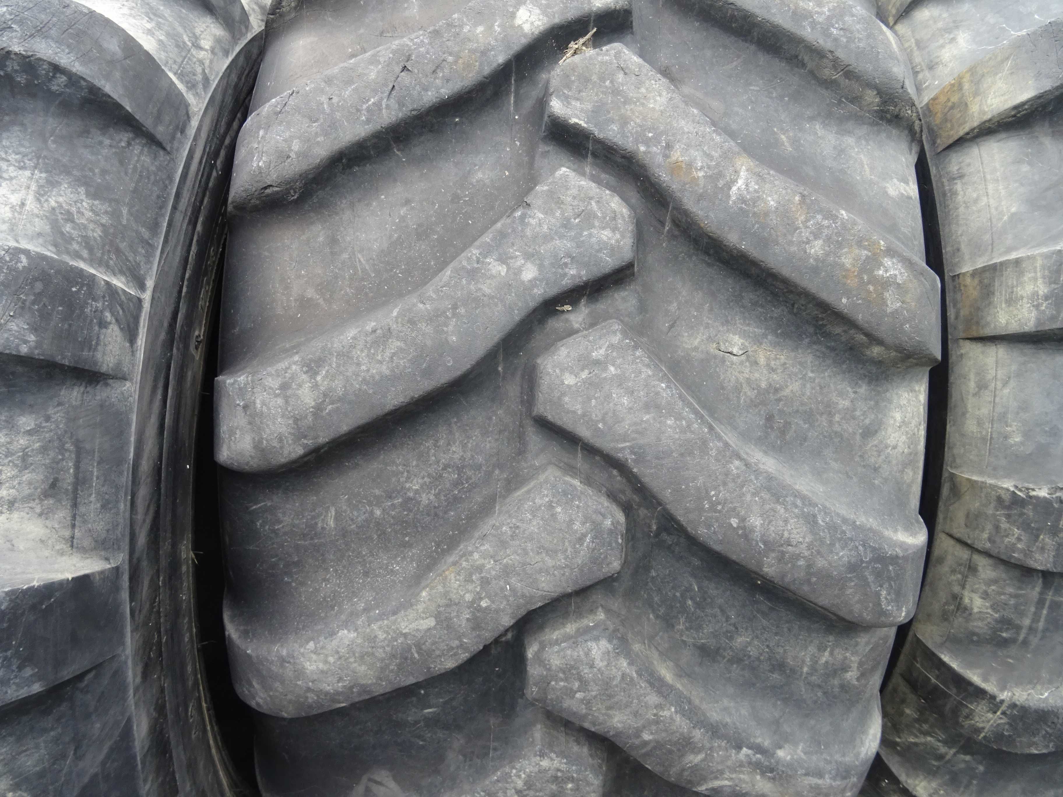 opona 500/60-26.5 ALLIANCE FORESTRY 331 Heavy 22 PR (2100 netto/szt)