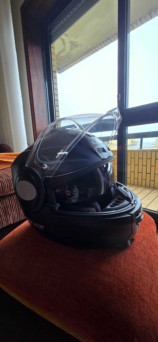 Capacete Modular LS2 FF902 praticamente novo de Novembro 2023