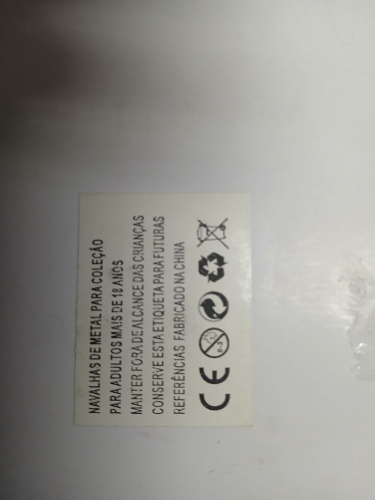 Navalhas metal para coleção
