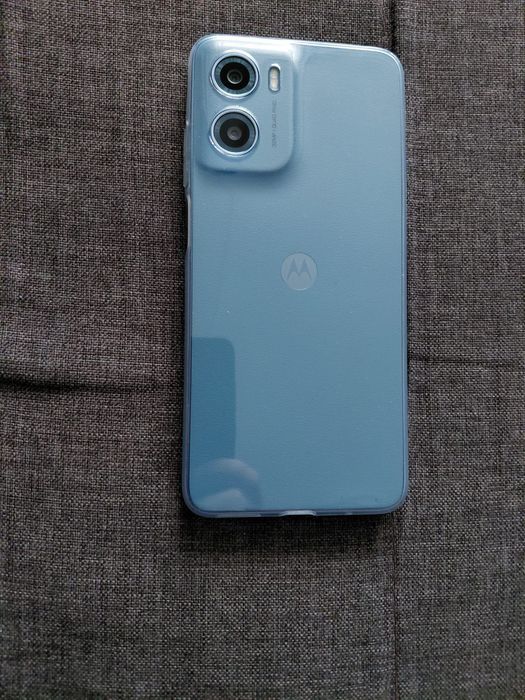 Продам Moto E15 2/64GB