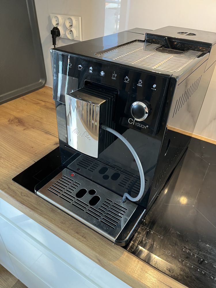 Ekspres automatyczny cisnieniowy Melitta Ci touch