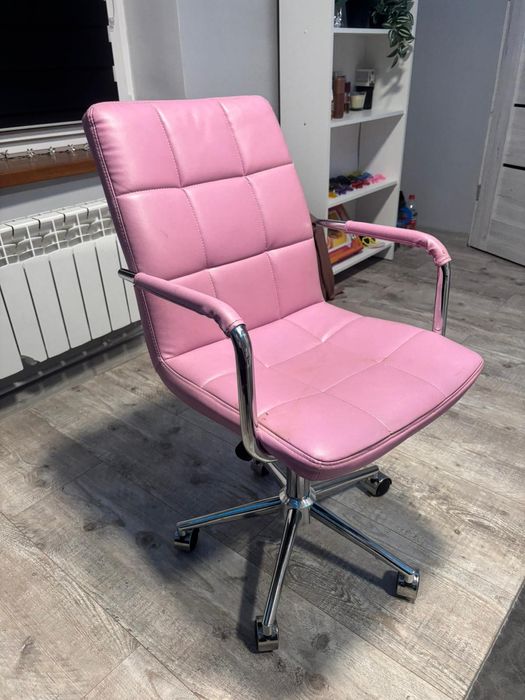 Krzesło obrotowe dla dziecka