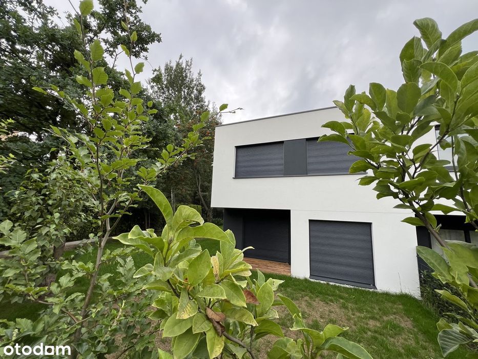 Dom: 5  pokoi, garaż, 4 miejsca parkingowe, umeblowany, wyposażony