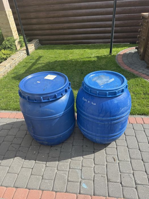 Бочки пластмасові 120л