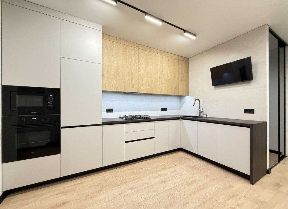 1-Кімнатна «На Щасливому» Є Все! Укомплектована квартира! Гардероб.