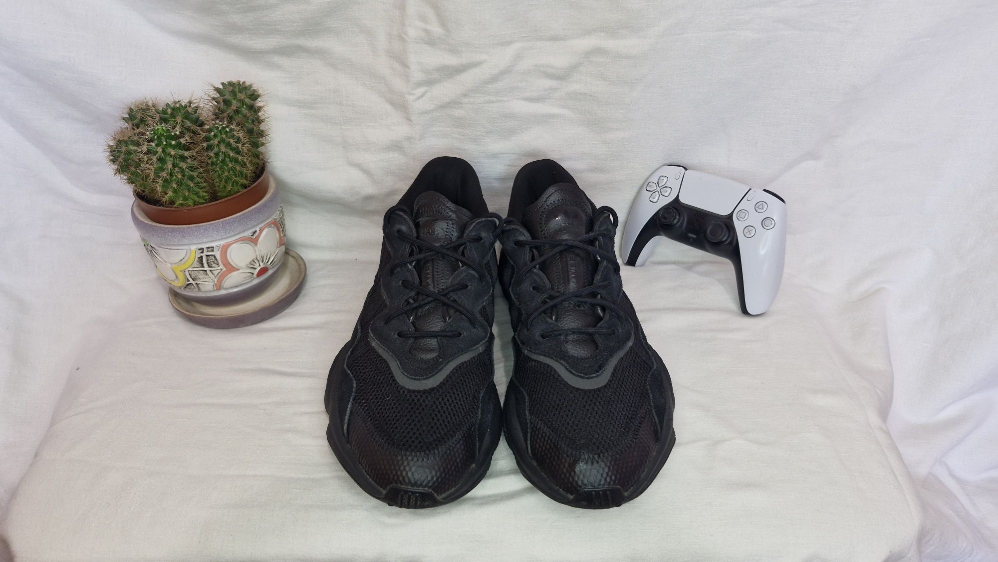 Кросівки Adidas Ozweego.Розмір 46